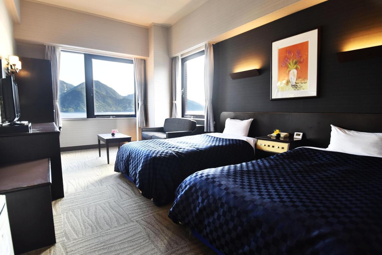 Miyajima Coral Hotel Хатсукаичи Екстериор снимка